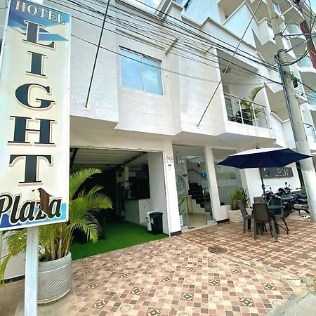 Hotel Light Plaza อากัวชิกา ภายนอก รูปภาพ